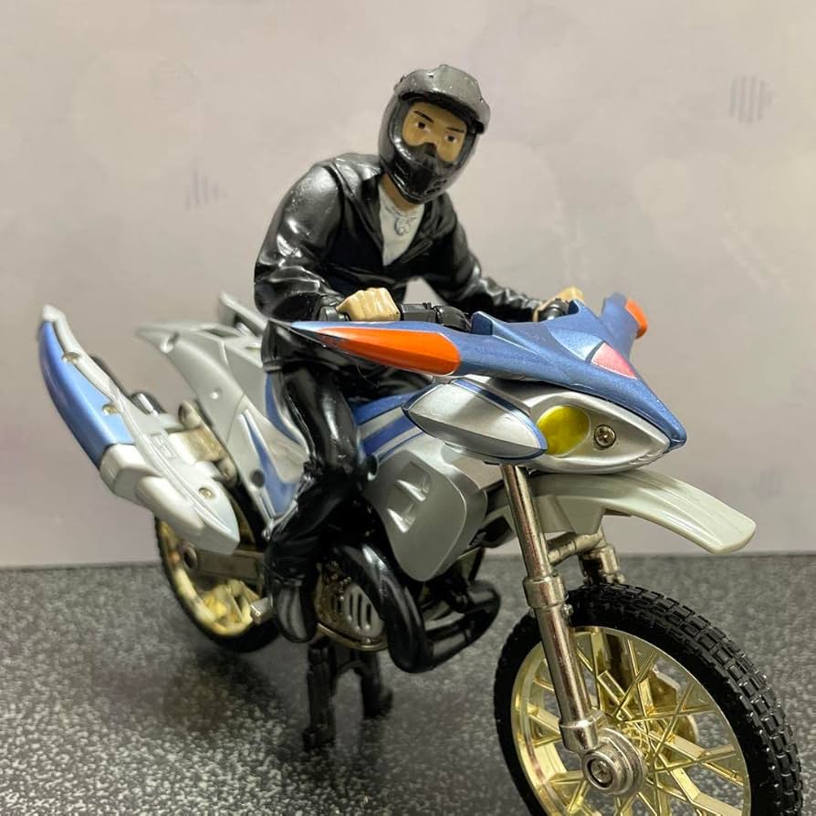 Amazon | 仮面ライダークウガ ビートチェイサー2000 ブルー